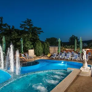 Hotel Golden Place