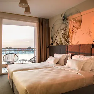 Hotel Antea - By The Sea